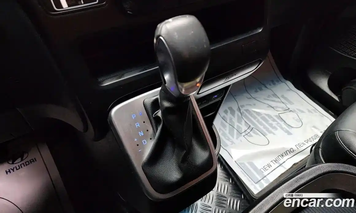 Hyundai Staria 2023 3.5 Автомат в Москве № 113656, фото 9