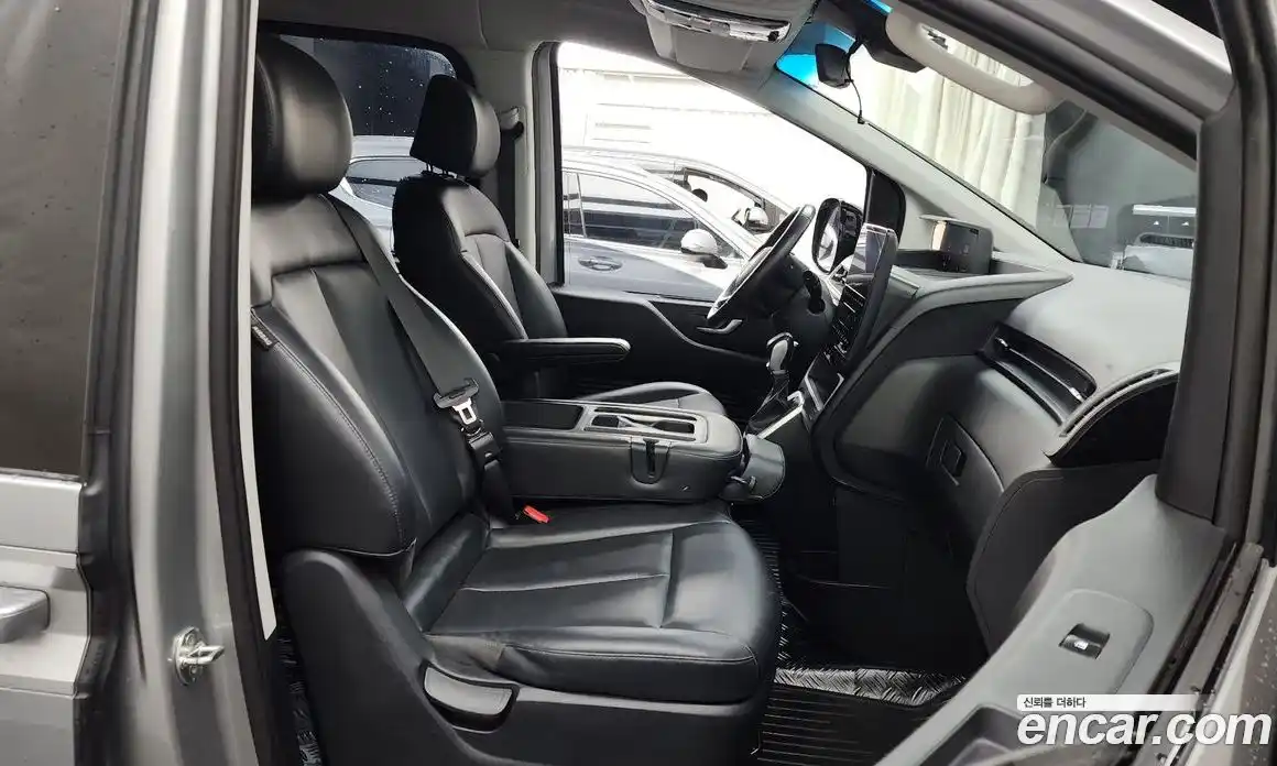 Hyundai Staria 2022 2.2 Автомат в Москве № 11397, фото 11