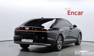 Hyundai Grandeur 2023 3.5 Автомат в Москве № 115198, миниатюра 2