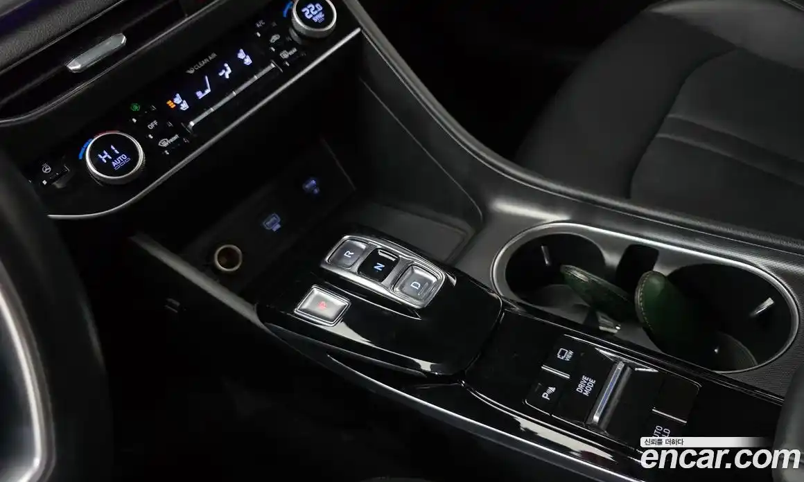 Hyundai Sonata 2022 1.6 Автомат в Москве № 11965, фото 9