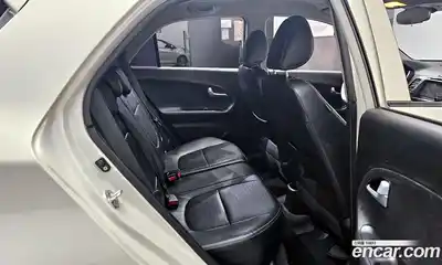 Kia Morning 2016 1.0 Автомат в Москве № 123848, миниатюра 12