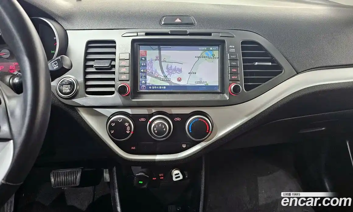 Kia Morning 2016 1.0 Автомат в Москве № 123848, фото 14