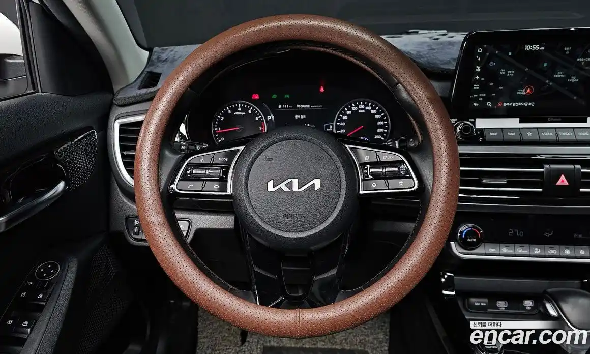 Kia Seltos 2023 1.6 Автомат в Москве № 124651, фото 13