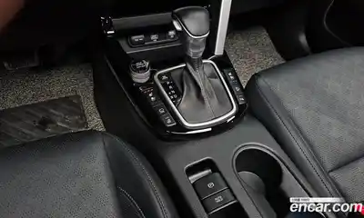 Kia Seltos 2023 1.6 Автомат в Москве № 124651, миниатюра 9