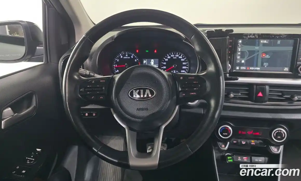 Kia Morning 2017 1.0 Автомат в Москве № 124770, фото 13