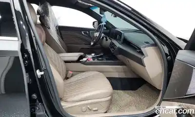 Kia K8 2023 2.5 Автомат в Москве № 124801, миниатюра 11