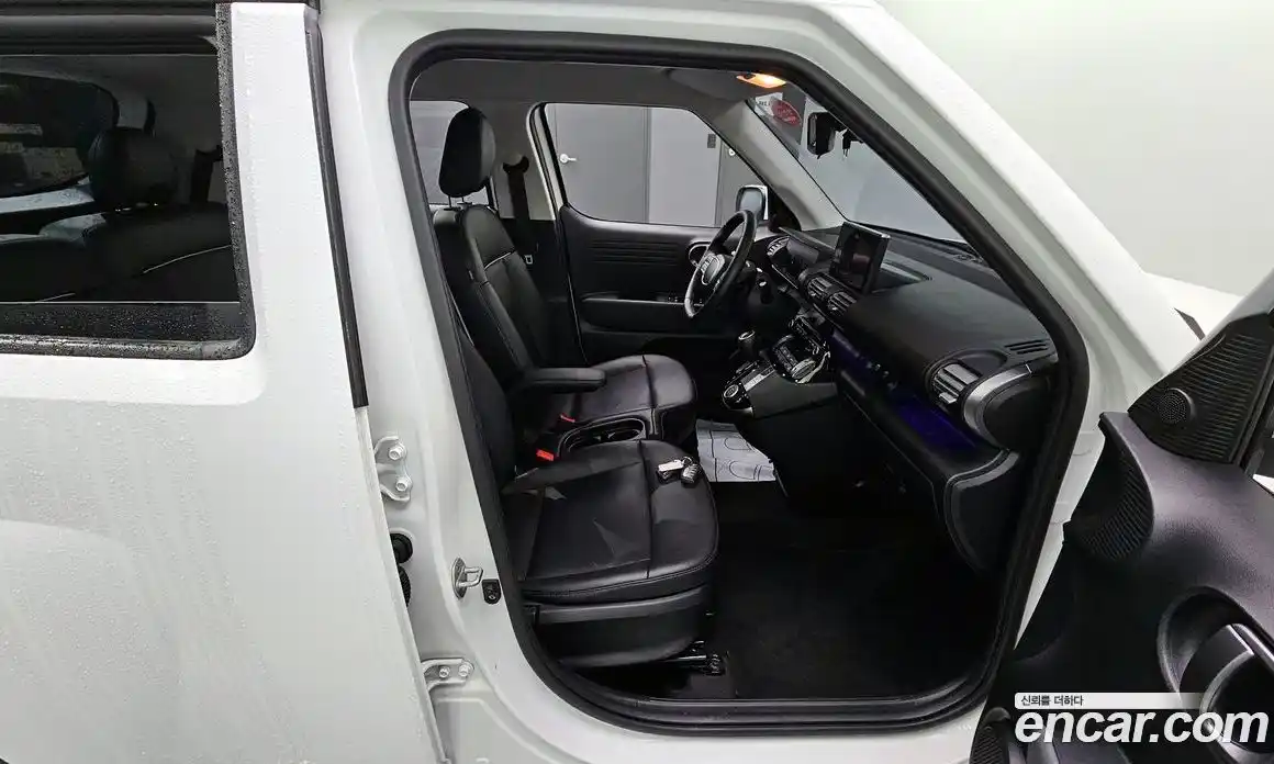 Hyundai Casper 2022 1.0 Автомат в Москве № 127195, фото 12