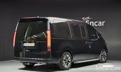 Hyundai Staria 2023 3.5 Автомат в Москве № 127256, миниатюра 2