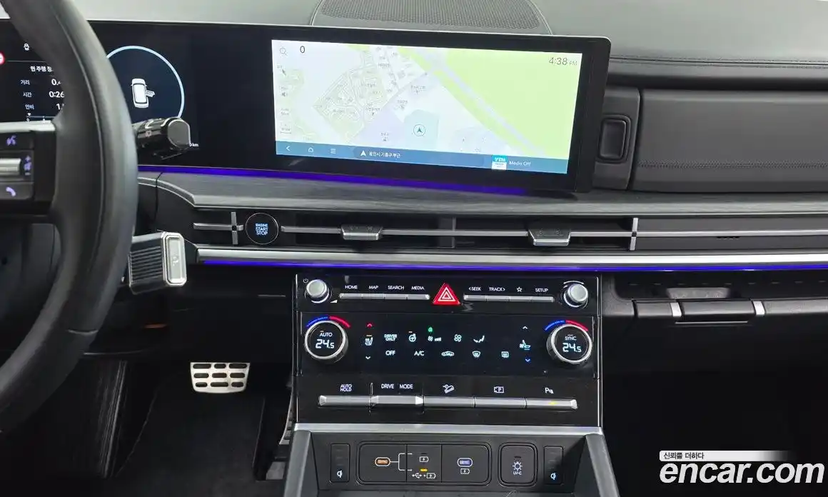 Hyundai Santa Fe 2024 1.6 Автомат в Москве № 127272, фото 14