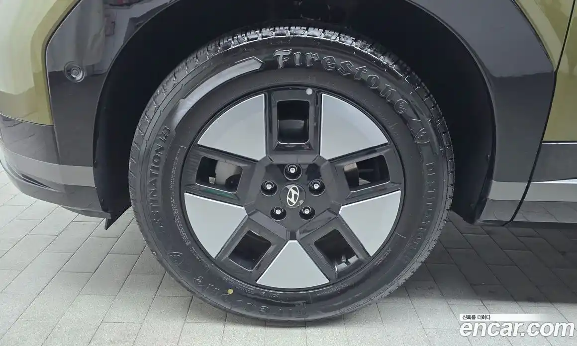 Hyundai Santa Fe 2024 1.6 Автомат в Москве № 127272, фото 5