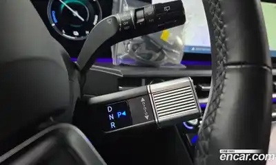 Hyundai Santa Fe 2024 1.6 Автомат в Москве № 127272, миниатюра 9