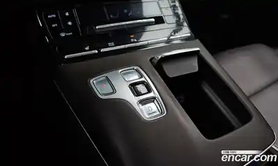 Hyundai Grandeur 2021 2.4 Автомат в Москве № 127279, миниатюра 9