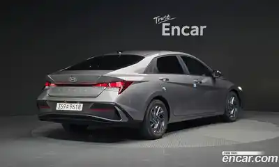 Hyundai Avante 2024 1.6 Автомат в Москве № 127282, миниатюра 2