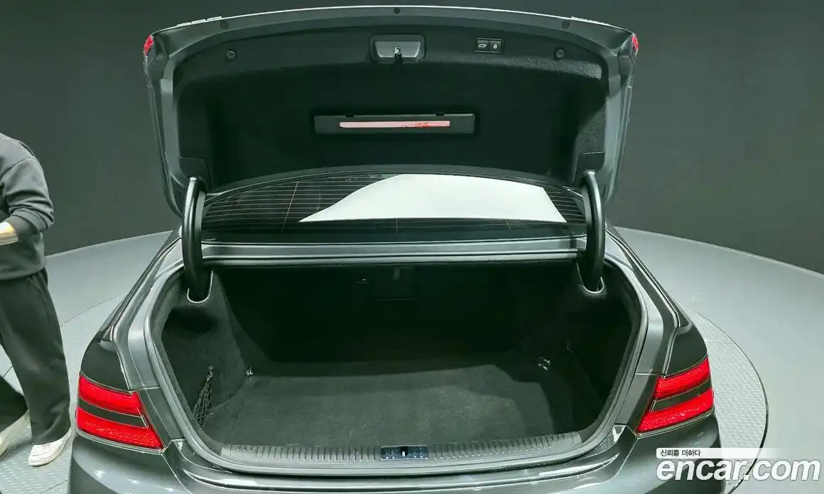 Genesis G90 2021 3.3 Автомат в Москве № 136436, фото 20