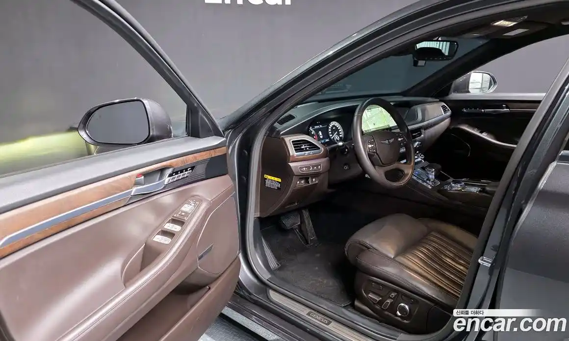 Genesis G90 2021 3.3 Автомат в Москве № 136436, фото 10