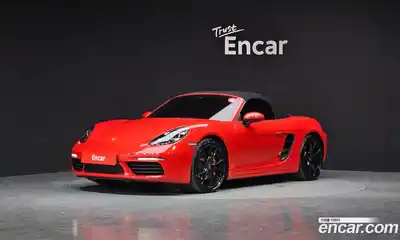 Porsche 718, 2017