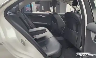 Mercedes-Benz C-Class 2013 1.8 Автомат в Москве № 137078, миниатюра 12