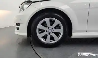 Mercedes-Benz C-Class 2013 1.8 Автомат в Москве № 137078, миниатюра 5