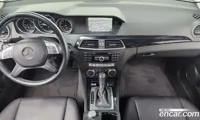 Mercedes-Benz C-Class 2013 1.8 Автомат в Москве № 137078, миниатюра 7