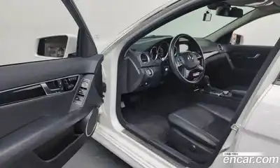 Mercedes-Benz C-Class 2013 1.8 Автомат в Москве № 137078, миниатюра 10