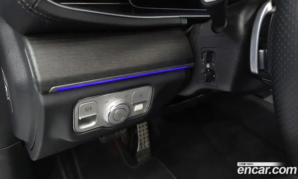 Mercedes-Benz GLE-Class 2023 3.0 Автомат в Москве № 138209, фото 17