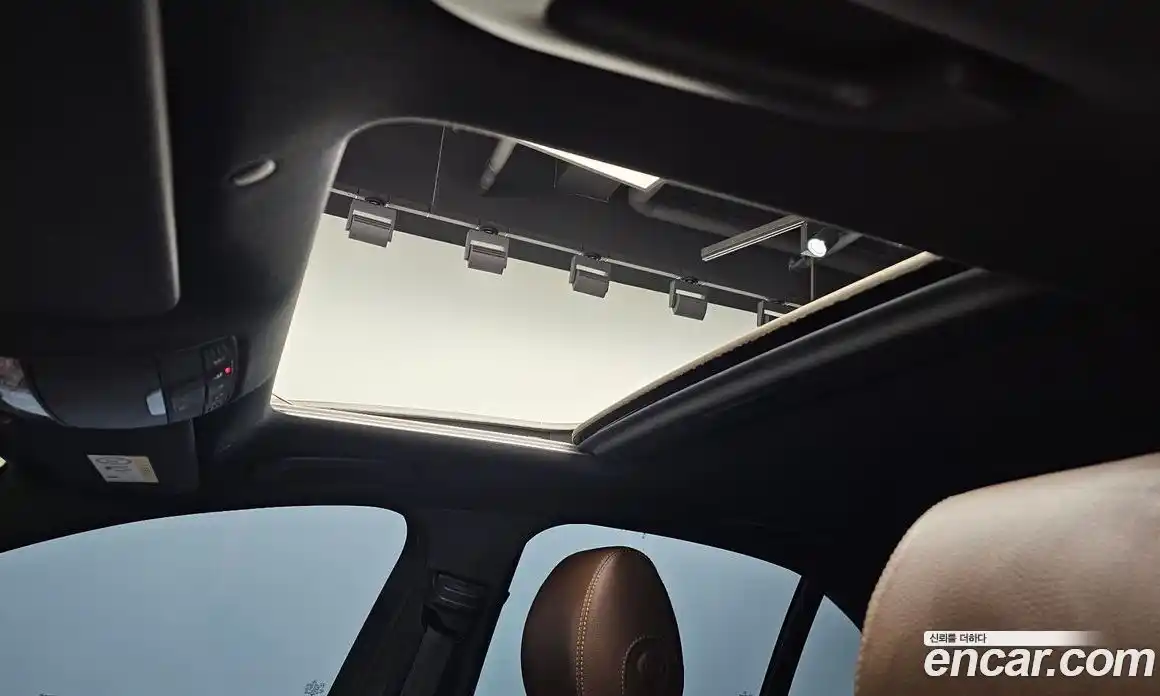 Mercedes-Benz E-Class 2021 2.0 Автомат в Москве № 140627, фото 10