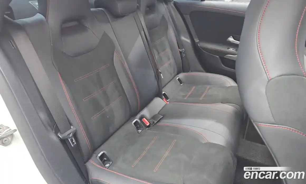 Mercedes-Benz CLA-Class 2020 2.0 Автомат в Москве № 142794, фото 12