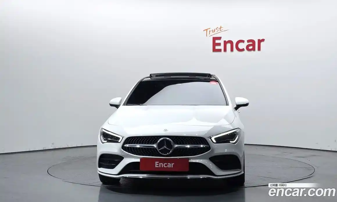 Mercedes-Benz CLA-Class 2020 2.0 Автомат в Москве № 142794, фото 3