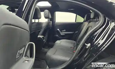 Mercedes-Benz A-Class 2021 2.0 Автомат в Москве № 142960, миниатюра 12