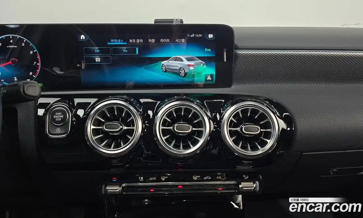 Mercedes-Benz A-Class 2021 2.0 Автомат в Москве № 142960, фото 15