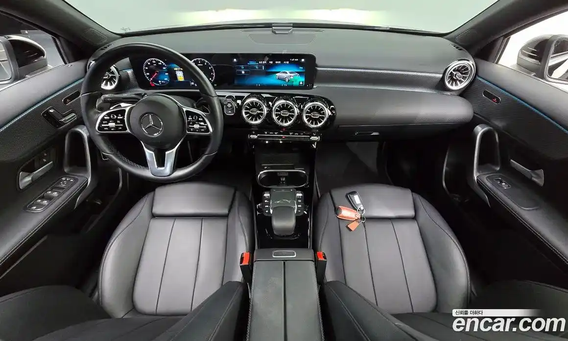 Mercedes-Benz A-Class 2021 2.0 Автомат в Москве № 142960, фото 7