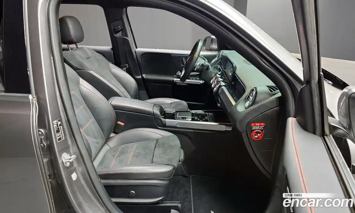 Mercedes-Benz GLB-Class 2020 2.0 Автомат в Москве № 143699, фото 11