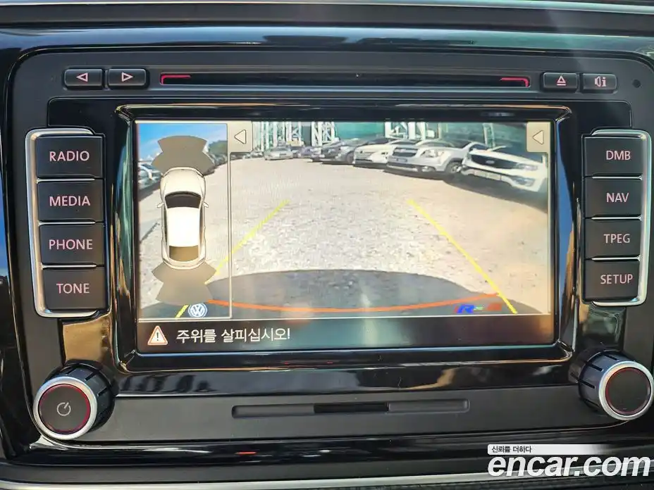 Volkswagen Beatle 2013 2.0 Автомат в Москве № 147051, фото 15