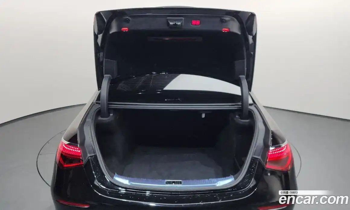 Mercedes-Benz S-Class 2022 2.9 Автомат в Москве № 150890, фото 19