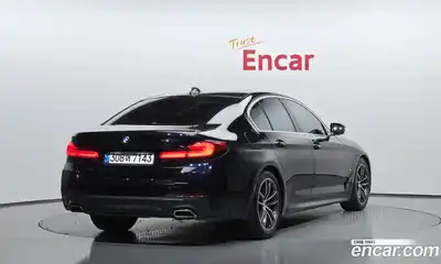 BMW 5-Series 2022 2.0 Автомат в Москве № 157343, миниатюра 2