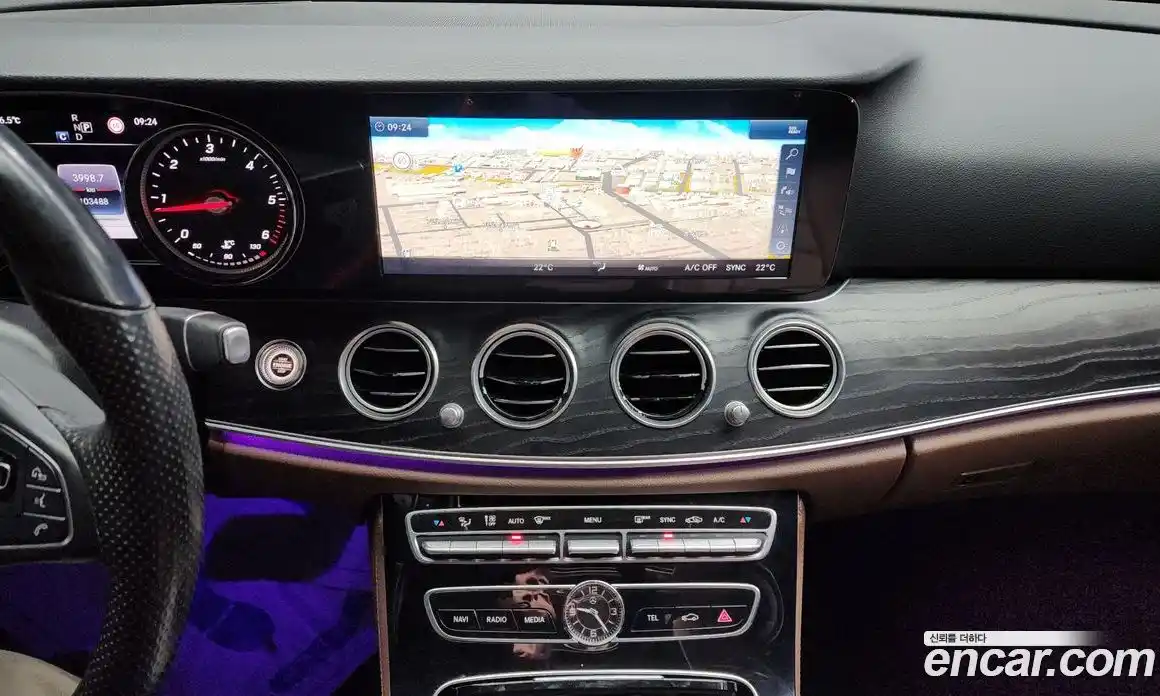 Mercedes-Benz E-Class 2018 1.9 Автомат в Москве № 157931, фото 14