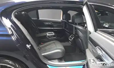BMW 7-Series 2017 3.0 Автомат в Москве № 159631, миниатюра 12