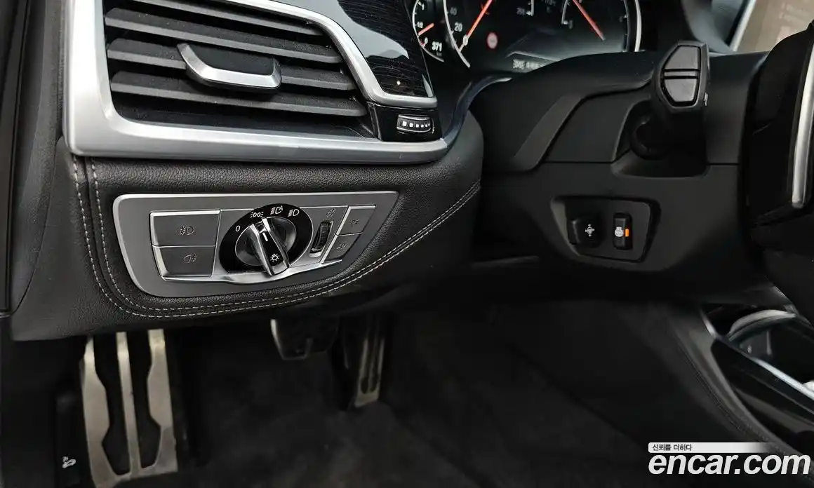 BMW 7-Series 2018 3.0 Автомат в Москве № 159635, фото 18