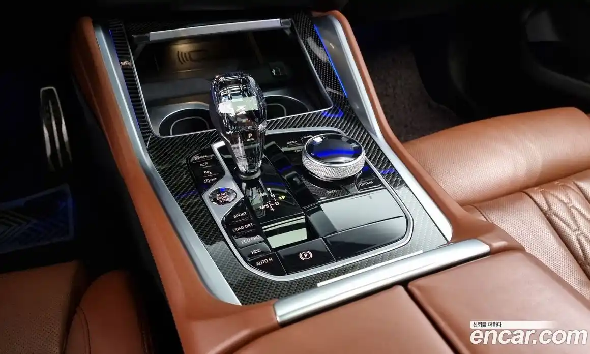 BMW X6 2021 4.4 Автомат в Москве № 159640, фото 9