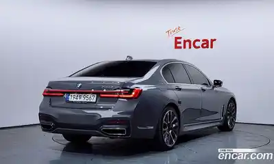 BMW 7-Series 2022 3.0 Автомат в Москве № 159666, миниатюра 2