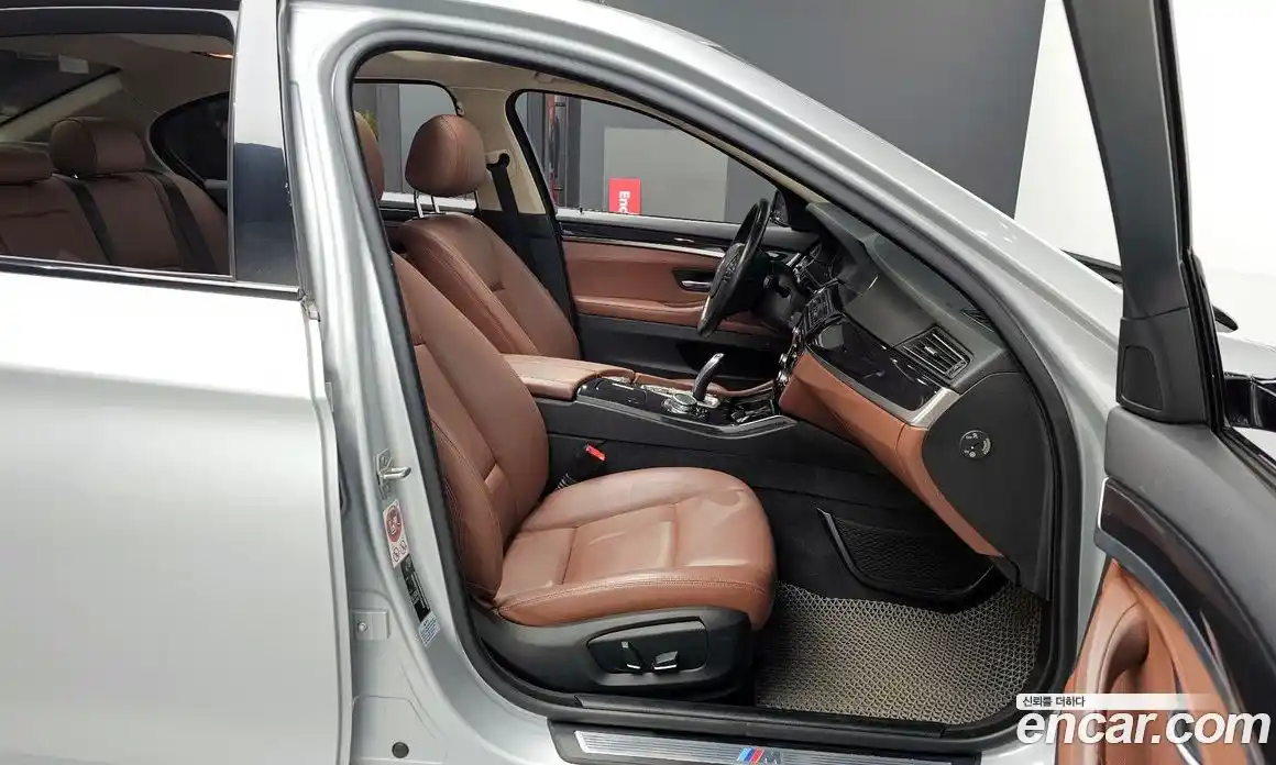 BMW 5-Series 2016 2.0 Автомат в Москве № 159671, фото 11