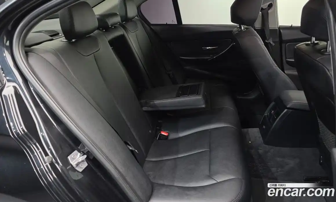 BMW 3-Series 2017 2.0 Автомат в Москве № 159714, фото 12