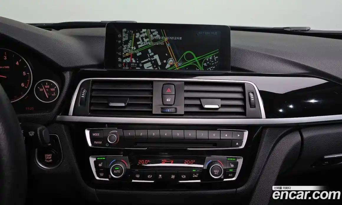 BMW 3-Series 2017 2.0 Автомат в Москве № 159714, фото 14