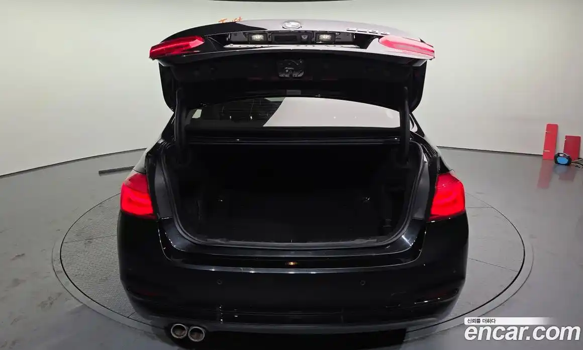 BMW 3-Series 2017 2.0 Автомат в Москве № 159714, фото 20