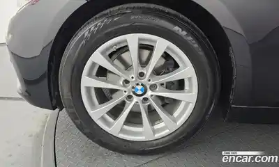 BMW 3-Series 2017 2.0 Автомат в Москве № 159714, миниатюра 5