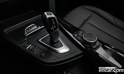BMW 3-Series 2017 2.0 Автомат в Москве № 159714, миниатюра 9