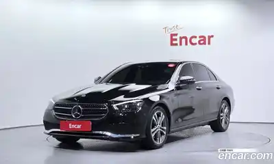 Mercedes-Benz E-Class, 2022