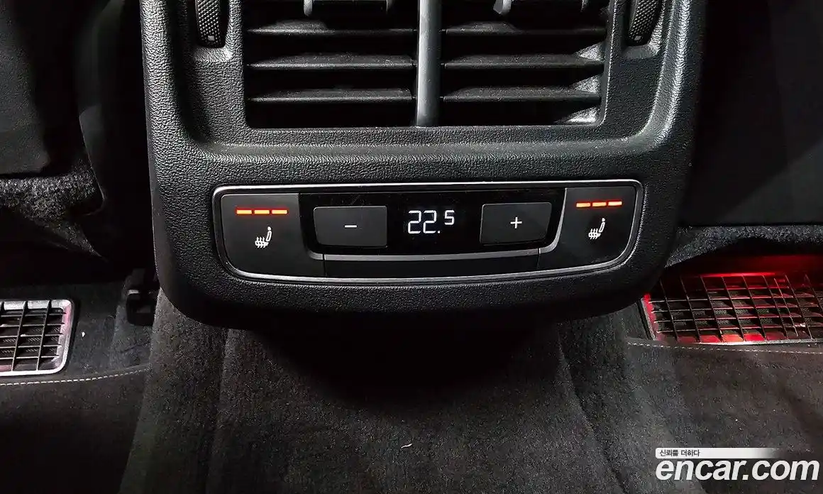 Audi e-tron GT 2022 0.1 Автомат в Москве № 162516, фото 19