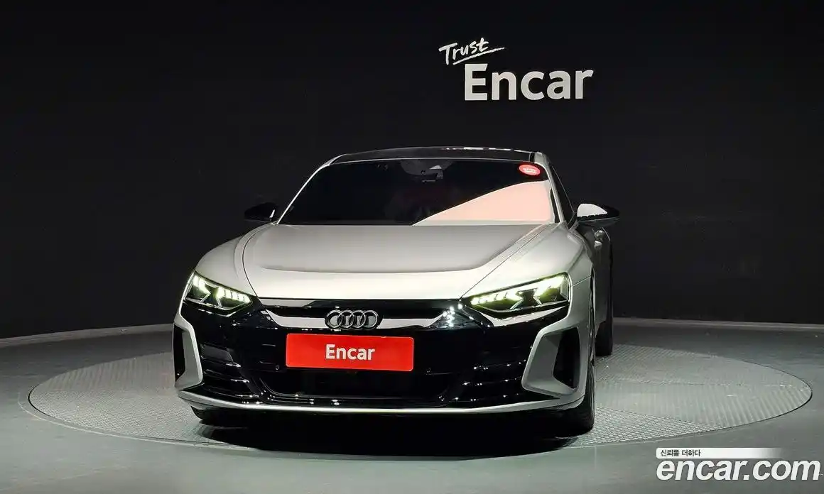 Audi e-tron GT 2022 0.1 Автомат в Москве № 162516, фото 3