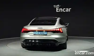 Audi e-tron GT 2022 0.1 Автомат в Москве № 162516, миниатюра 4
